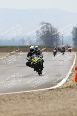 media/Jun-07-2025-TrackDaz (Sat) [[4413525952]]/B Group/220pm (Turn 9)/